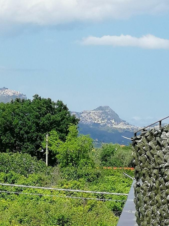 Ferienwohnung Casa Jolie Fiumefreddo di Sicilia Exterior foto